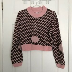 NOISY MAY Patterned Abstract Crew Neck Sweater L Pink Dark Brown Cropped Knitted